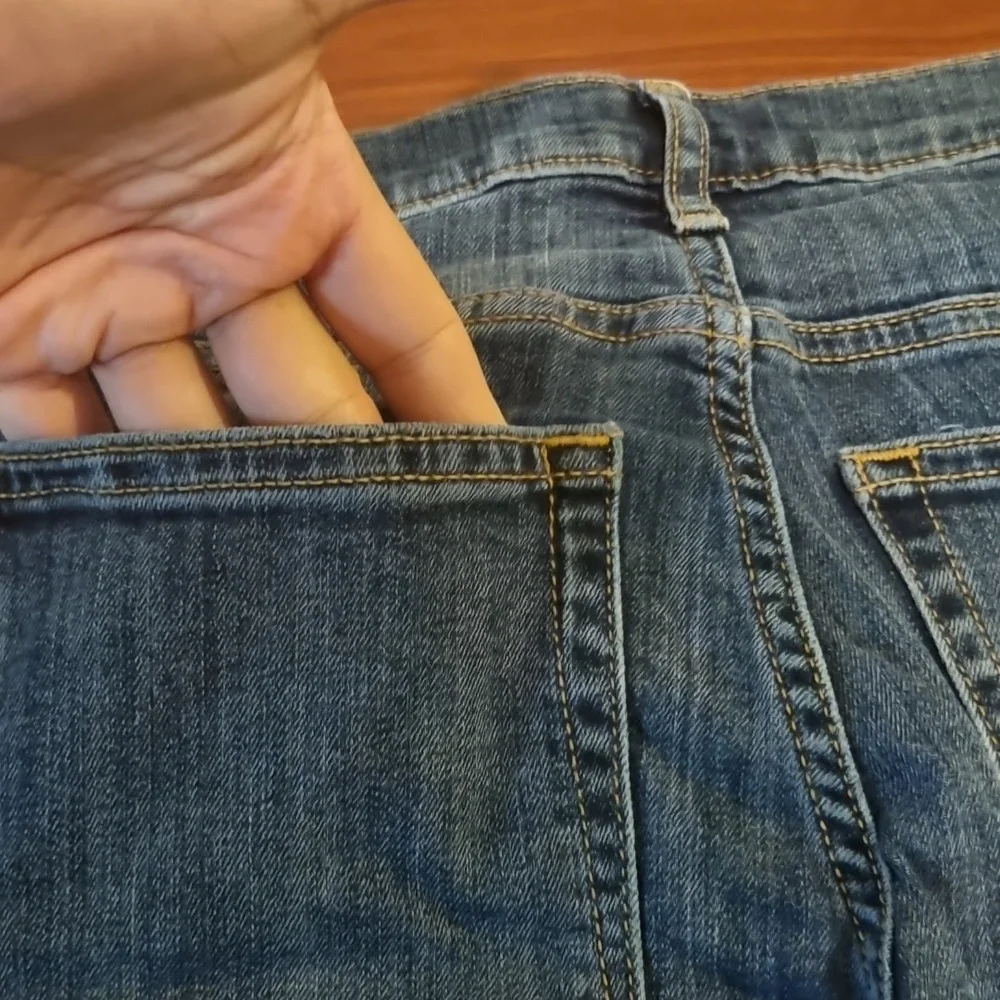 Banana Republic Denim Shorts Medium Wash Size 28/6 - Picture 10 of 12